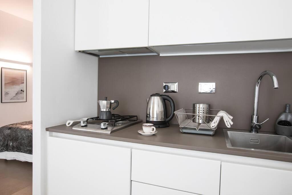 White Suite Trastevere - Topcollection 로마 외부 사진