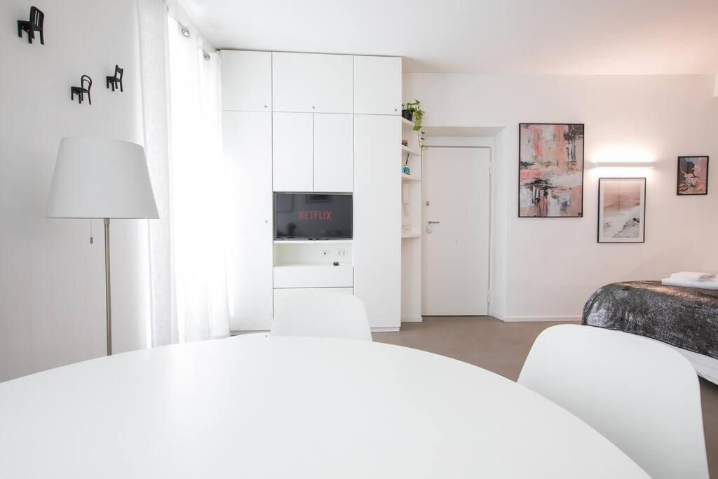White Suite Trastevere - Topcollection 로마 외부 사진