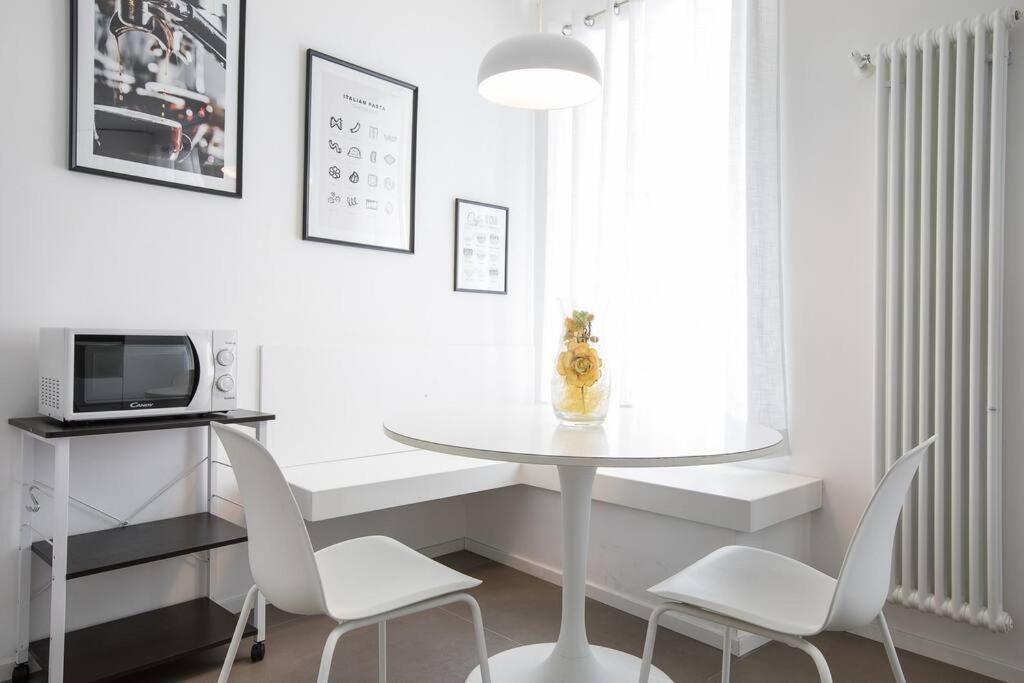 White Suite Trastevere - Topcollection 로마 외부 사진